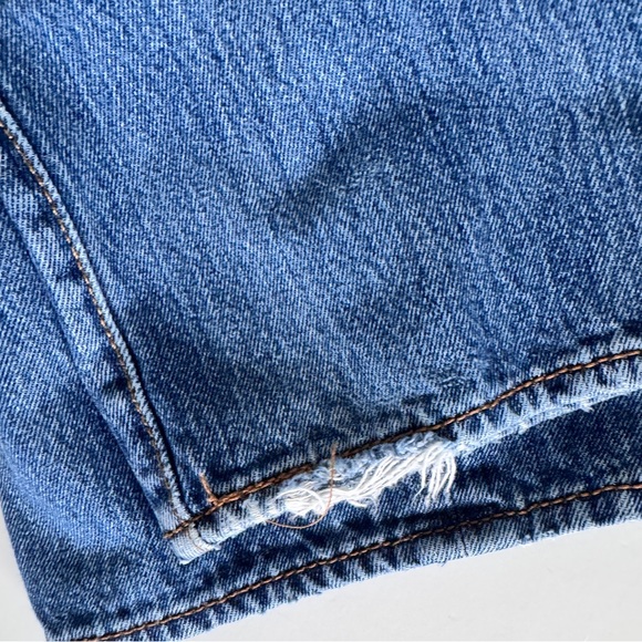 Vintage Levis 501 Original Button Fly High Waist Straight Leg 5 Pocket Jeans - Picture 13 of 15